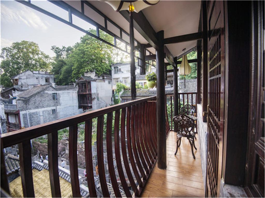 Oriental Inn Phoenix Puyuan Branch Fenghuang Esterno foto