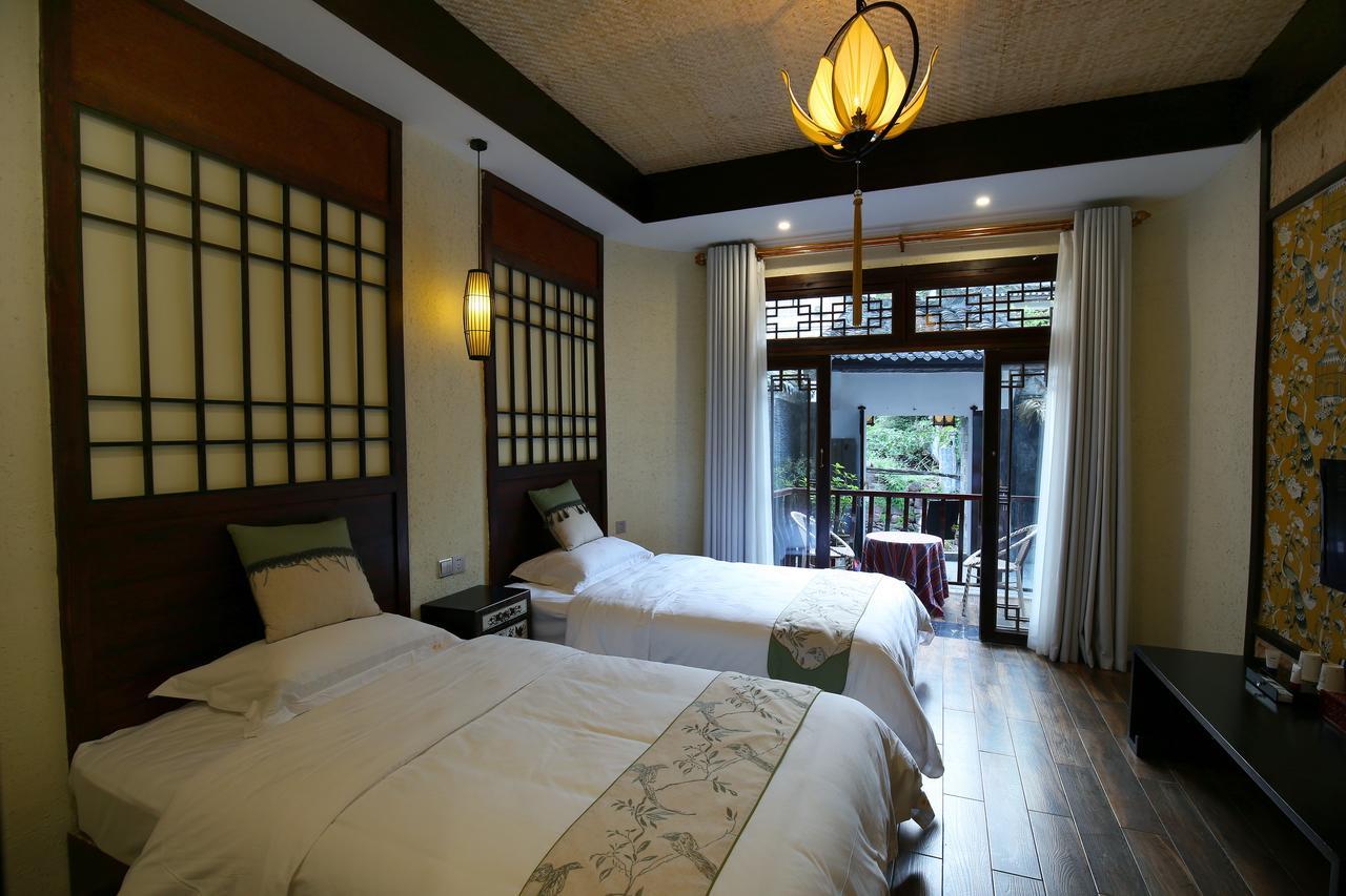 Oriental Inn Phoenix Puyuan Branch Fenghuang Esterno foto
